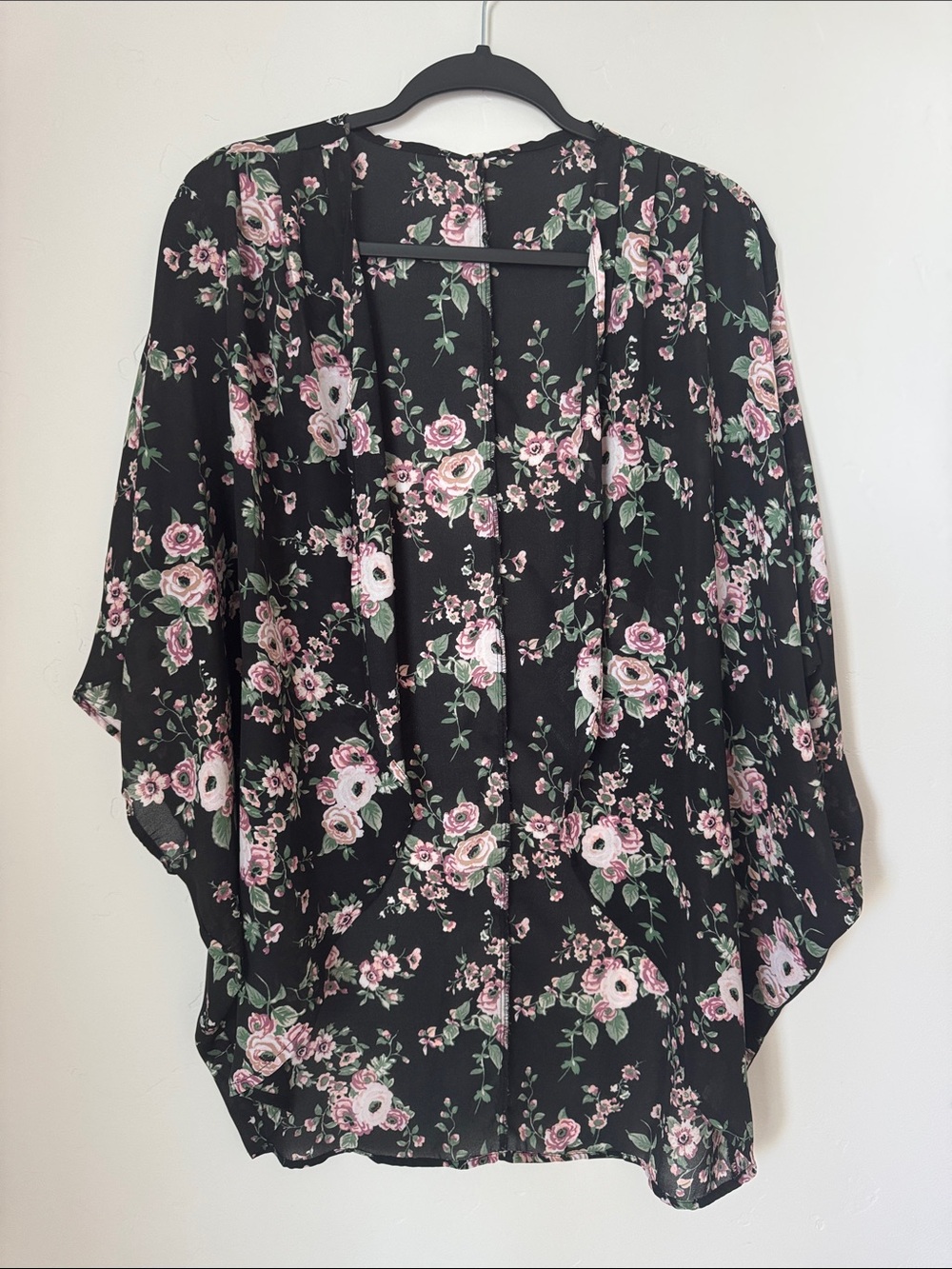 Black Floral Pink Rose Kimono Cardigan Open Front Boho Layering Piece Women’s OS